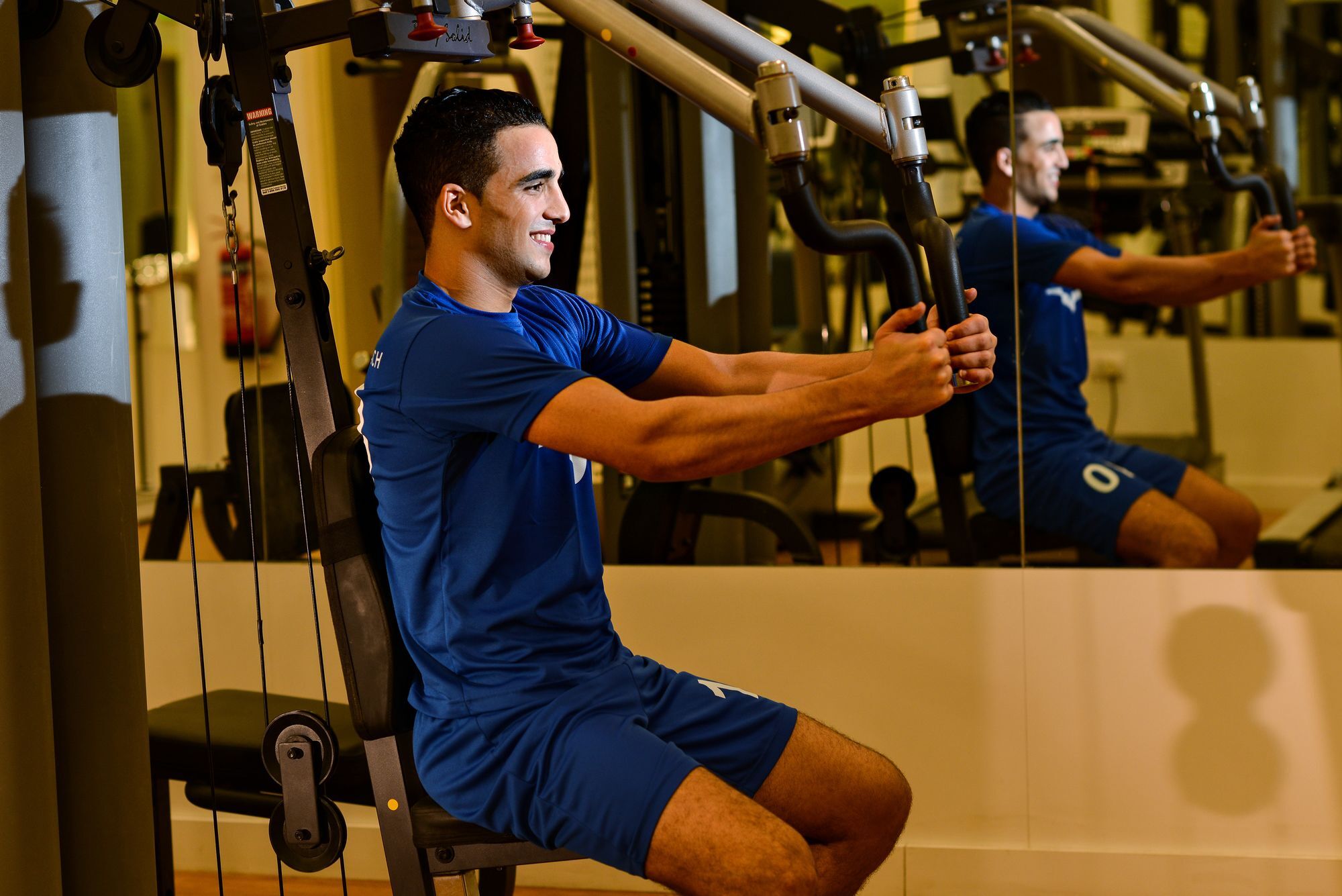 Sealine Beach, a Murwab Resort Mesaieed Exterior foto A player working out in the gym